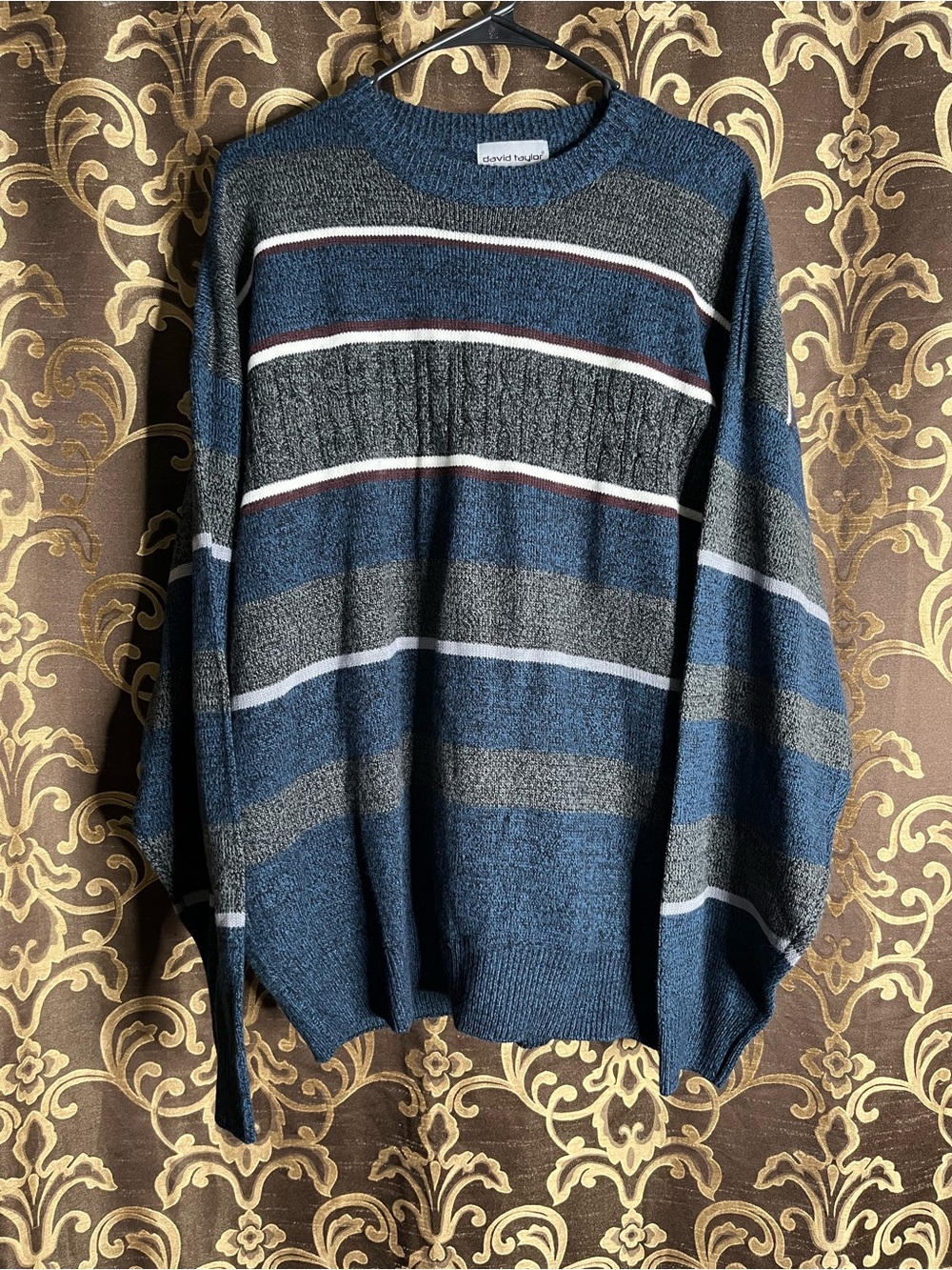 David Taylor Navy and Gray Striped Crewneck Sweater